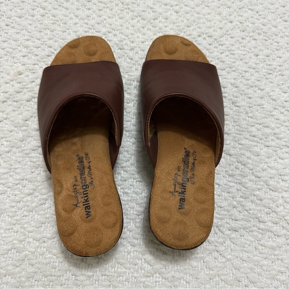 Walking Cradles Kerry Slip On Brown Shoes Women’s Size 7 - Picture 4 of 10